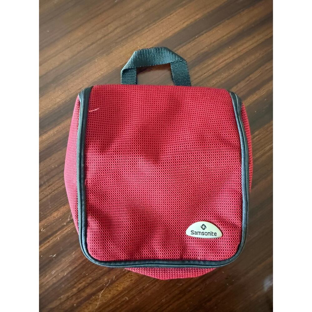 Samsonite Red Fabric Cosmetic Travel Case New